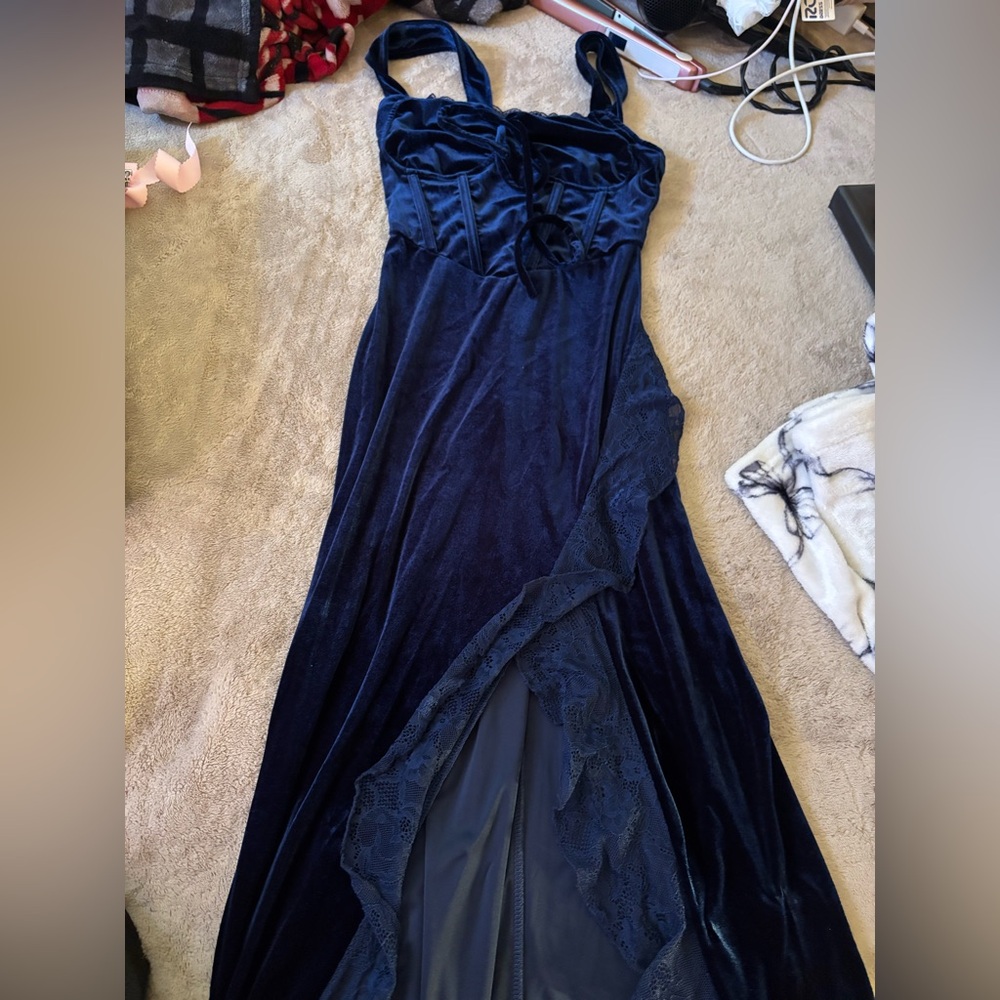 Elegant Blue Velvet Dress